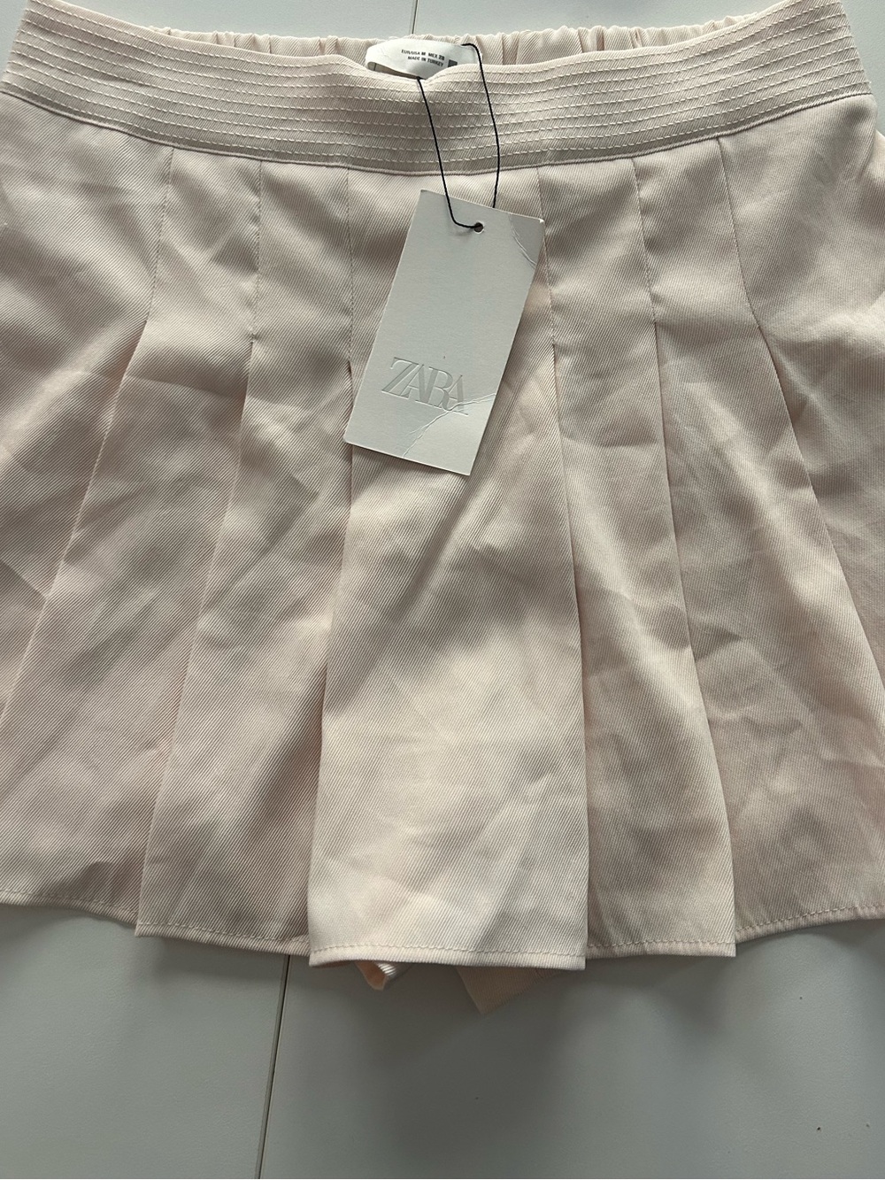 ZARA PULL UP PLEATED SKORT